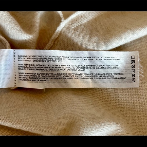 HOSS INTROPIA V-NECK IVORY SWEATER, XL but RUNS LIKE MEDIUM, GUC - Picture 10 of 10